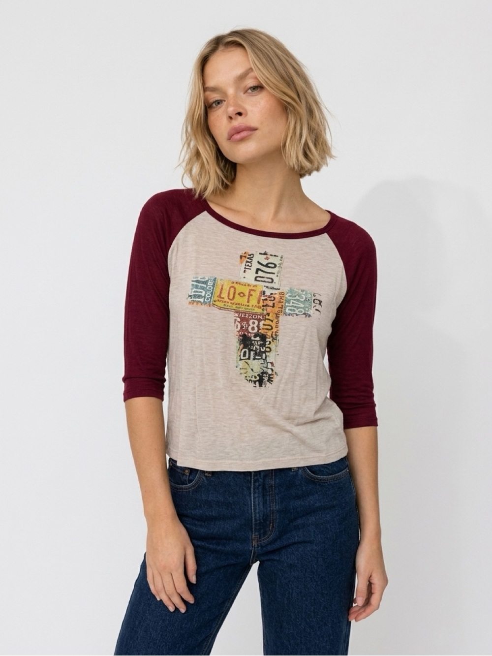 Rod’s Western Palace License Plate Cross Baseball Tee - 2XL